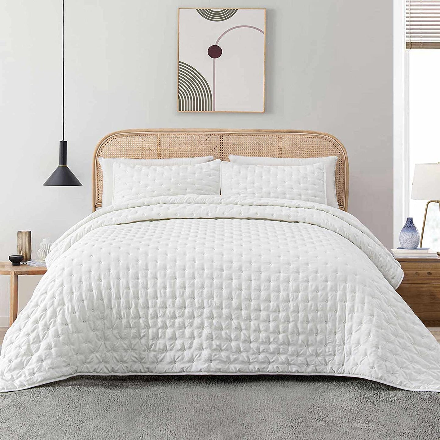 3-Piece Twin White Quilt Set, Soft Warm Ultrasonic Reversible Coverlet Bedspread Set (68 x 90 Inch) with 1 Pillow Sham (20 x 26 Inch)