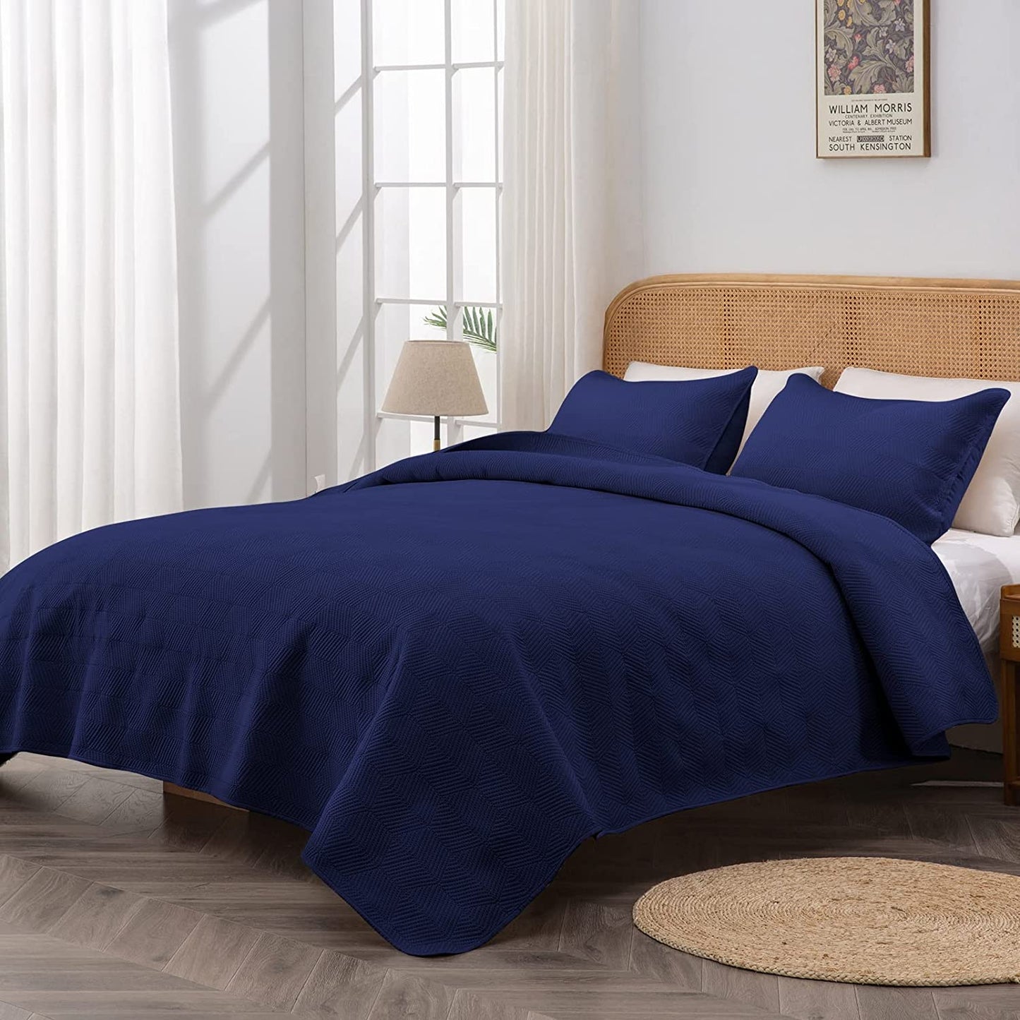 3-Piece Navy Blue King Size Quilt Set,Soft Warm Geometric Ultrasonic Reversible Coverlet Bedspread Set (104 x 90 Inch) with 2 Pillow Sham (20 x 26 Inch)