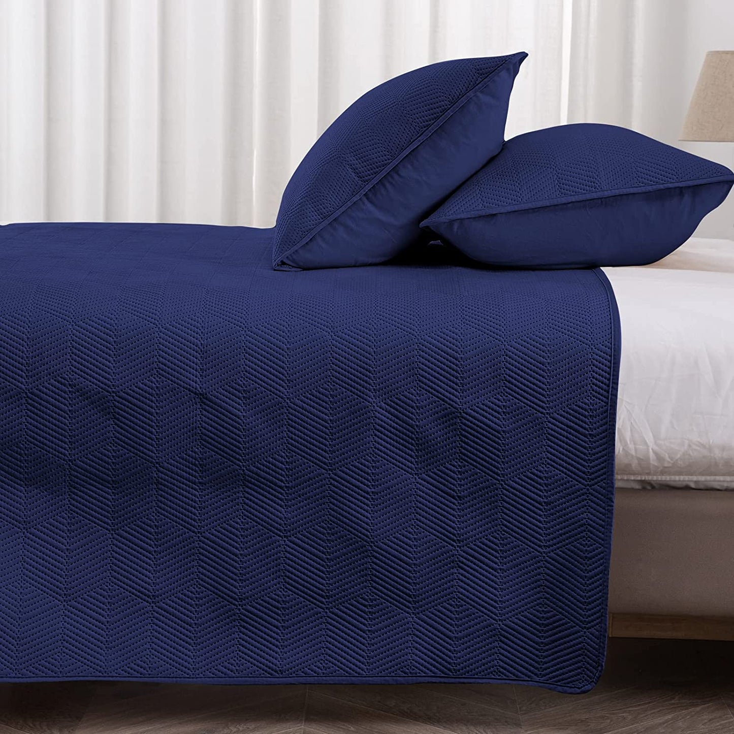 3-Piece Navy Blue Queen Size Quilt Set,Soft Warm Geometric Ultrasonic Reversible Coverlet Bedspread Set (90 x 90 Inch) with 2 Pillow Sham (20 x 26 Inch)