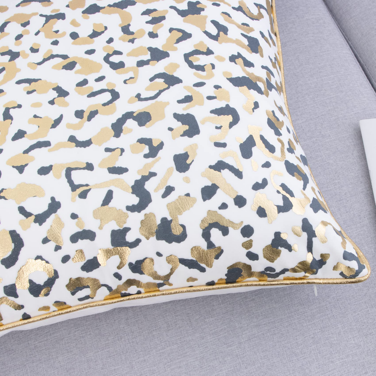 Pillowcases Square Cushion Covers Luxury Modern Pillow Covers for Couch Sofa Bed Living Room Home Decoration
