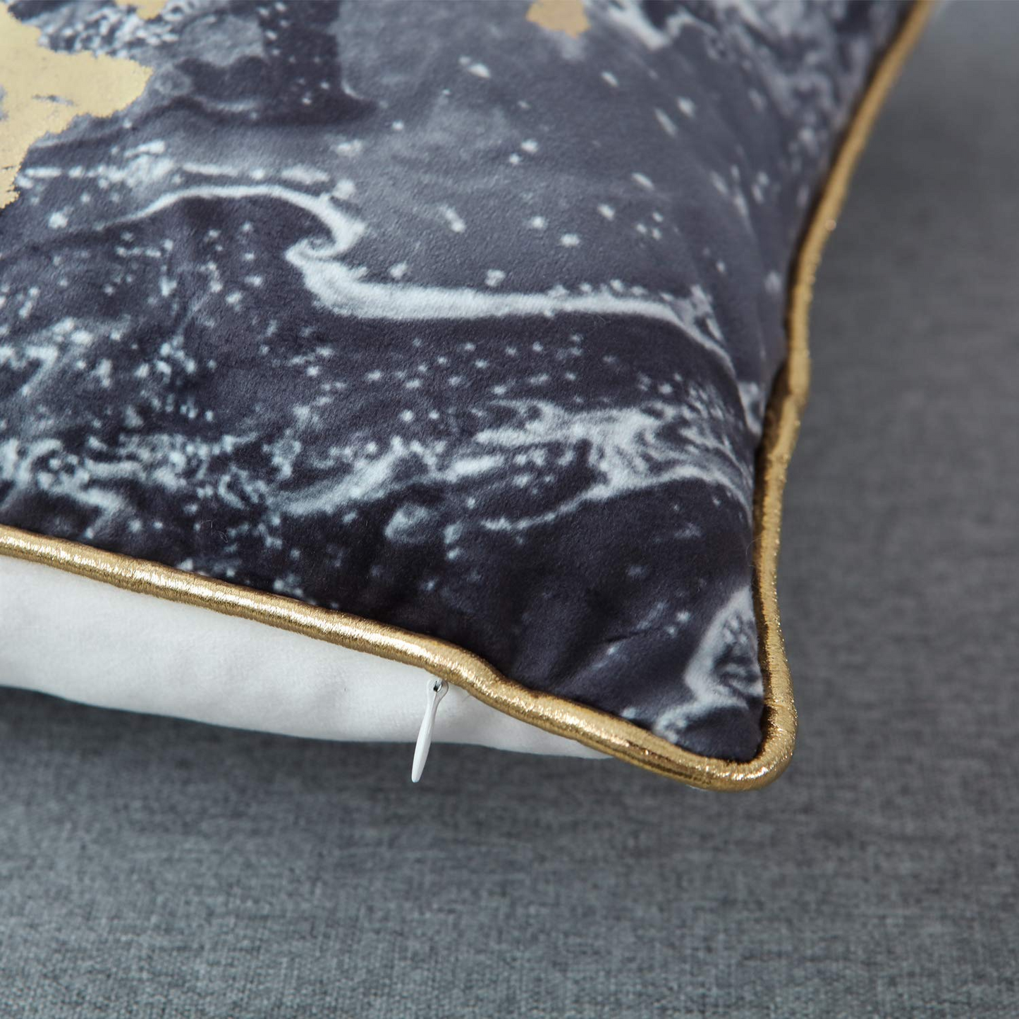 GREAGLE Throw Pillow Covers Cases Soft Decorative Luxury Velvet Black Gold Pack of 2