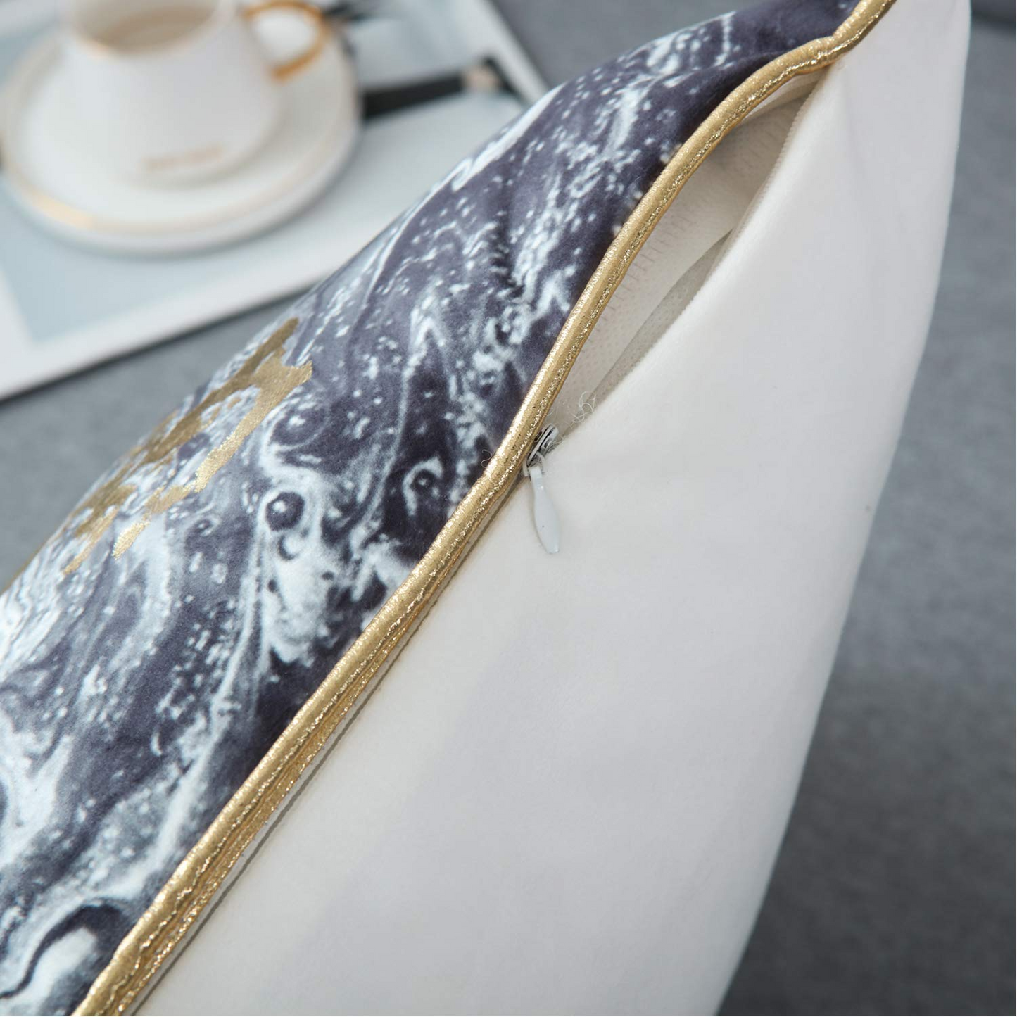 GREAGLE Throw Pillow Covers Cases Soft Decorative Luxury Velvet Black Gold Pack of 2