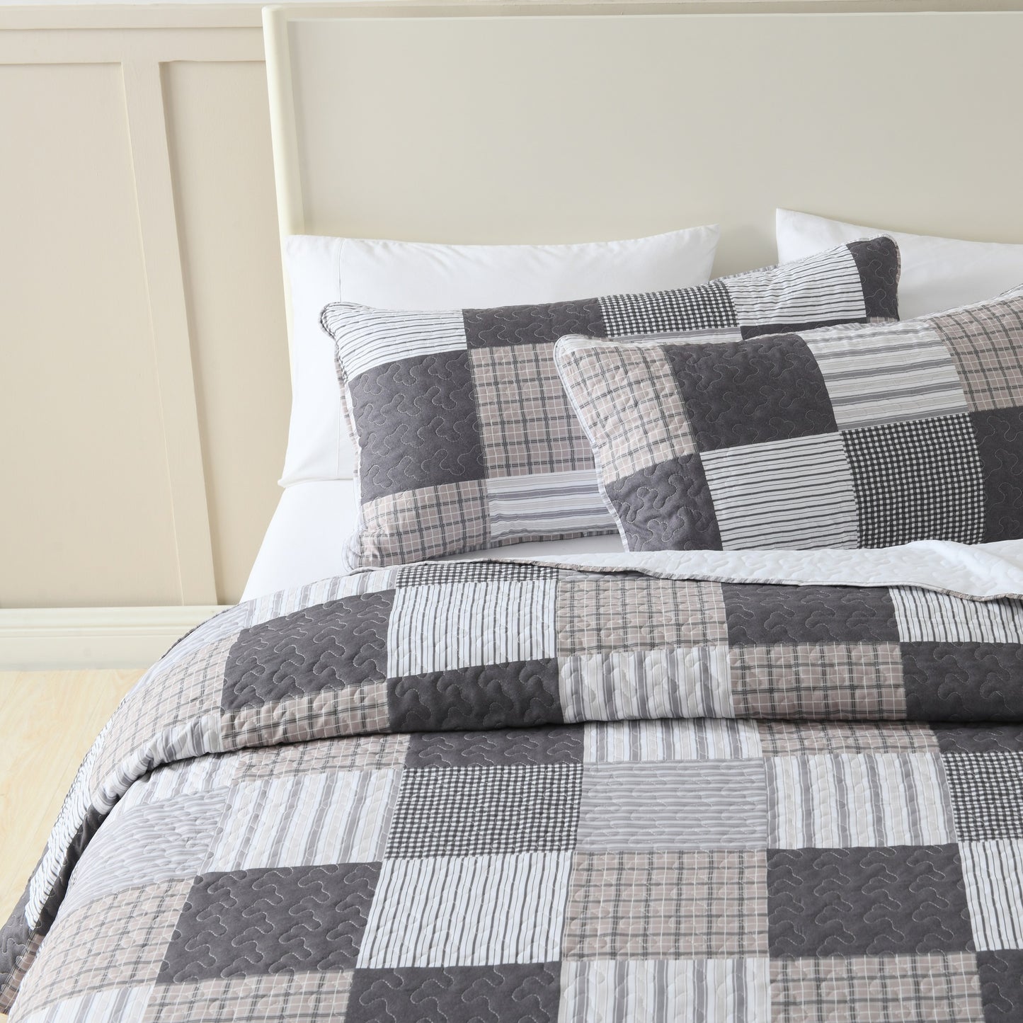 King Queen Quilt Set, Greagle 3-Piece Soft Warm Lightweight King Queen Size Summer Quilt Bedspread Machine Washable Bedding Set with 2-Piece Pillow Shams, 90x90 / 104x90 inch Plaid Print