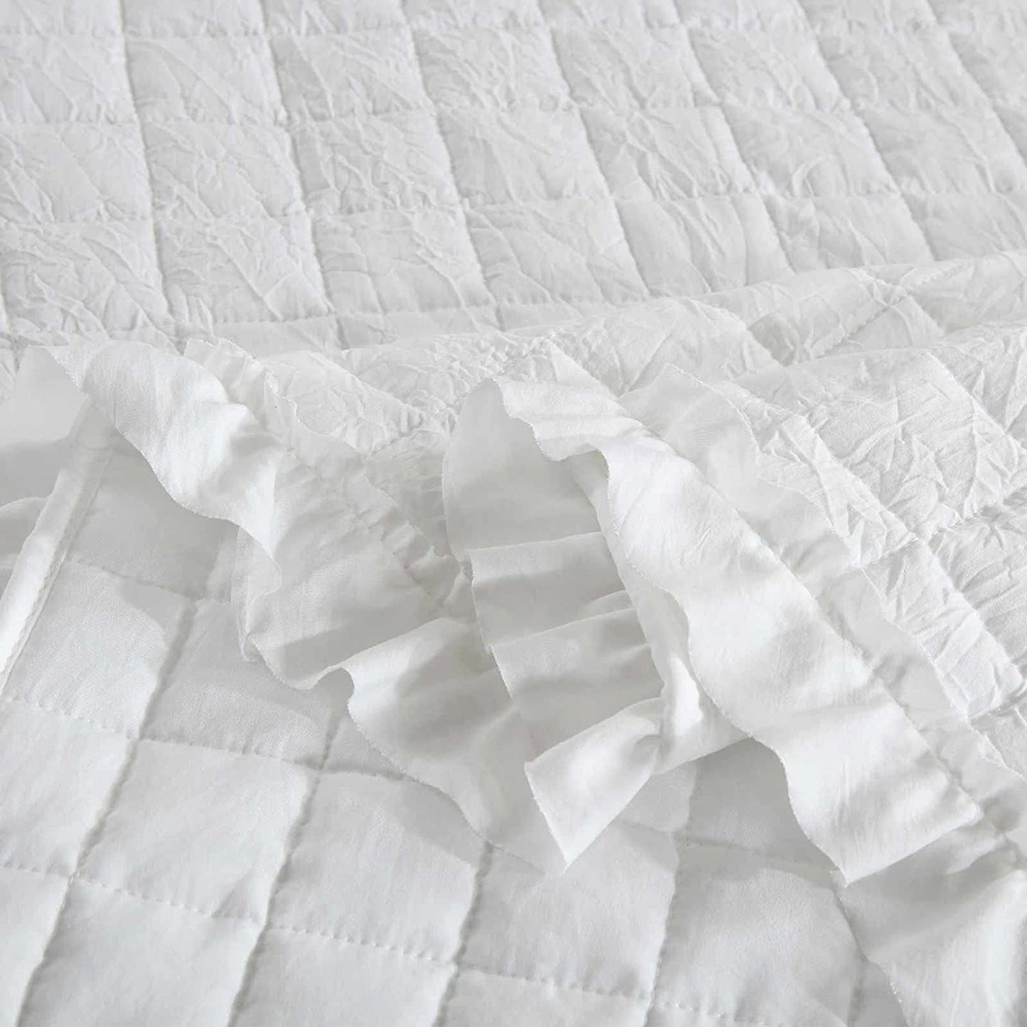 3-Piece King/Queen Pleated Ruffled Quilt Set,White Soft Reversible Coverlet Bedspread Set,With 2 Pillow Sham