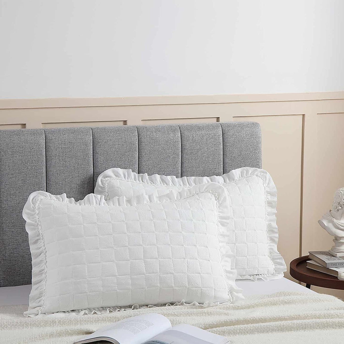 3-Piece King/Queen Pleated Ruffled Quilt Set,White Soft Reversible Coverlet Bedspread Set,With 2 Pillow Sham