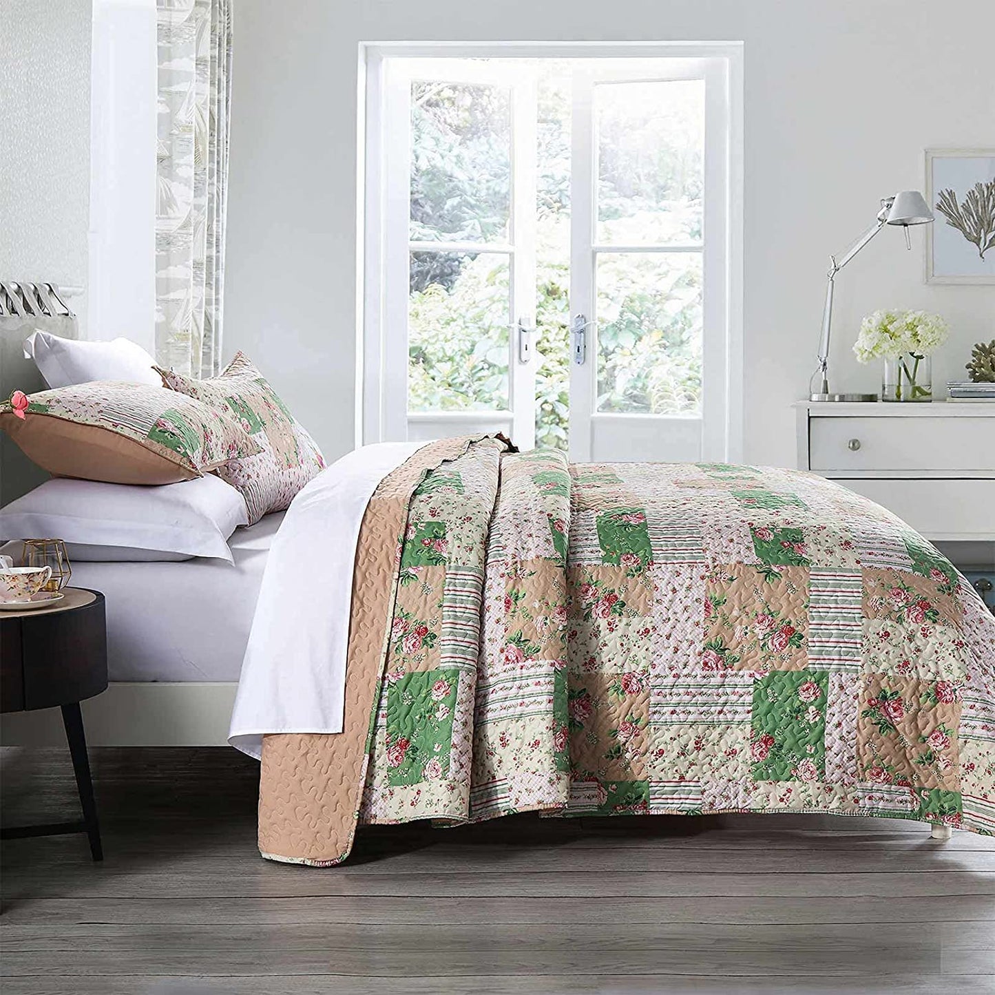 3-Piece Queen Quilt Set Pink Flower Print,Lightweight Soft Warm Full Size Quilt Bedspread Coverlet with 2 Pillow Shams for All Season