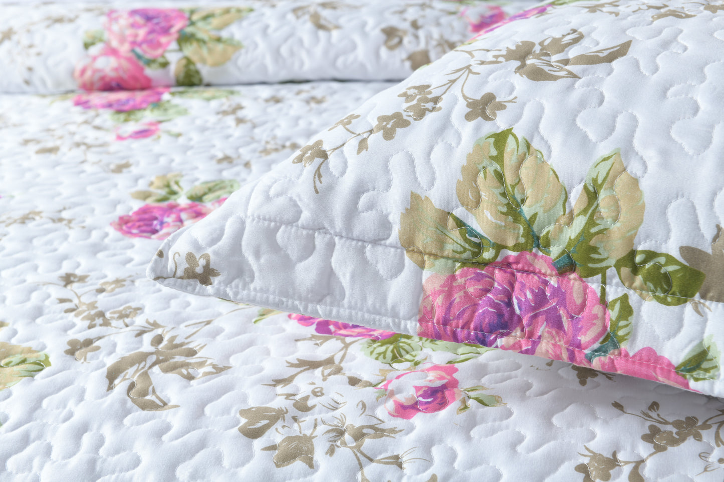 3-Piece Queen Quilt Set, Lightweight Soft Warm Full Size Quilt Bedspread Coverlet (90x90 in) with 2 Pillow Shams (20x26 in) for All Season, Rose Print