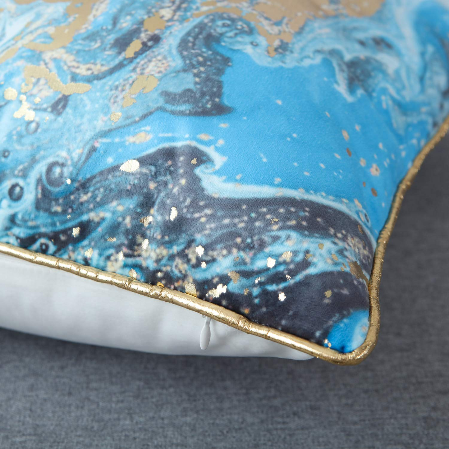 GREAGLE Throw Pillow Covers Cases Cushion Covers for Living Room Blue Gold