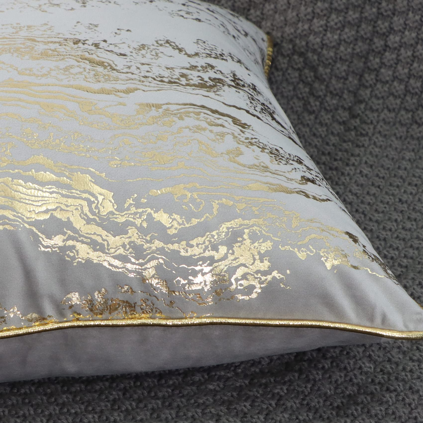 Pillowcases Square Cushion Covers Luxury Modern Pillow Covers for Couch Sofa Bed Living Room Home Decoration
